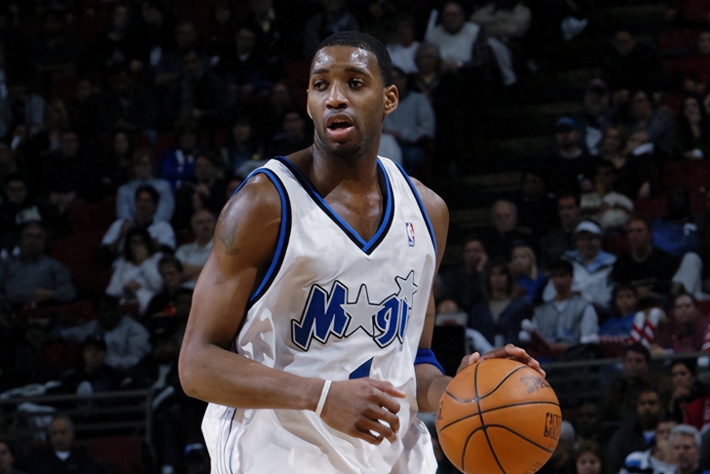 近4届欧预赛+世预赛射手榜：凯恩40球第1，C罗32球第2（近四届欧预赛与世预赛射手榜：凯恩40球领跑，C罗32球位列第二）